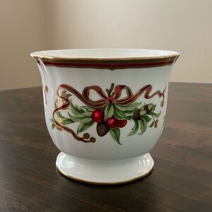 Tiffany & Co. Holiday Garland Cachepot with Original Gift Box